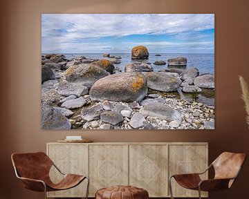 Steine an der Ostseeküste auf der Insel Öland in Schweden von Rico Ködder