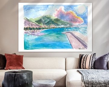 Haven van Maiori aan de Amalfikust met wolken en Blu Med van Markus Bleichner