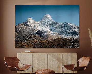 Berg Ama Dablam (6812m) in de Himalaya in Nepal van Thea.Photo