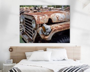 roestige oude leger auto jeep van Animaflora PicsStock