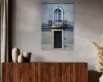 Facade with beautiful Portuguese tiles by Karel Ham