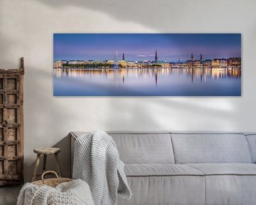 Hamburg Panorama mit Alster im Abendlicht. von Voss Fine Art Fotografie