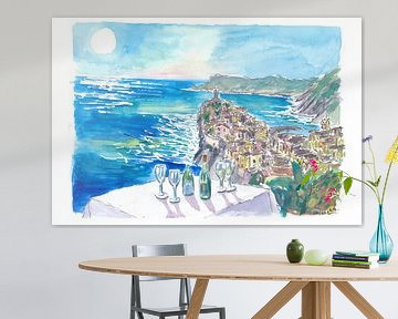 Mediterrane Aussicht vom Restaurant mit Wein und Vernazza Cinque Terre