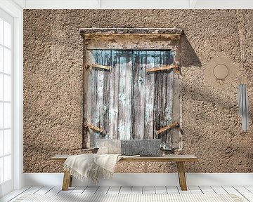 Alter Fensterrahmen in Griechenland