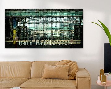 BERLIN Hauptbahnhof Glasfassade - berlin central station
