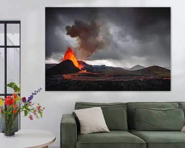 Vulkaan in de Geldingadalir vallei van Martijn Smeets