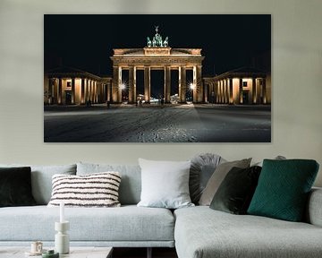 Brandenburg Gate in winter by swc07