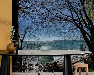 Sonnenstrahl - Küste bei Sassnitz in der Stubbenkammer von GH Foto & Artdesign