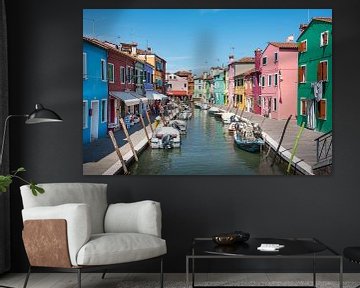 Maisons colorées sur l'île de Burano en Italie sur Margreet Riedstra