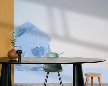 Volledig besneeuwde uitkijktoren in Salla (Finland) van Martijn Smeets