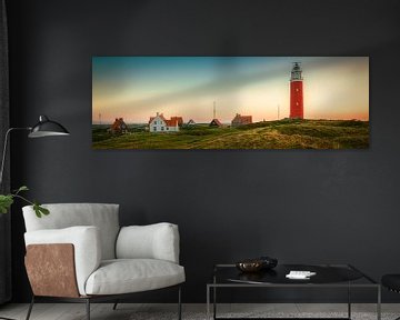 Panorama op Texel bij vuurtoren en dorpje Eierlandse duinen van Twan van den Hombergh