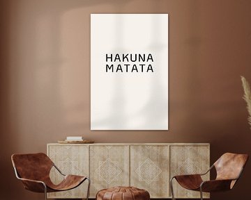 Hakuna matata black by Creative texts