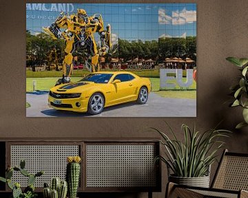 Bumblebee Transformer in front of the waxworks "Dreamland" in Foz do Iguacu, Brazi by Jan Schneckenhaus