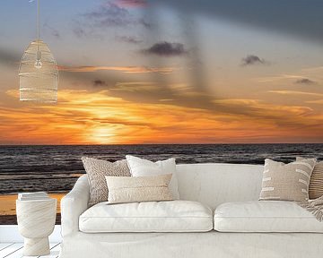 Pärchen am Strand am Abend