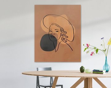 Minimalist face with hat in earth tones by Tanja Udelhofen
