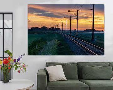 spoorlijn zonsondergang van Jan Willem Oldenbeuving