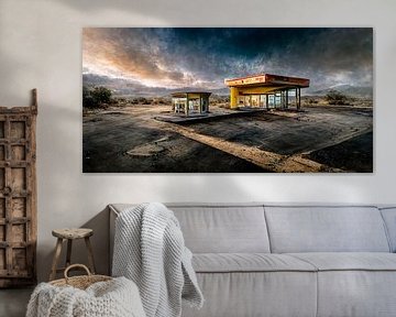 Abandoned 1950s gas station along Route 66 by Harry Anders