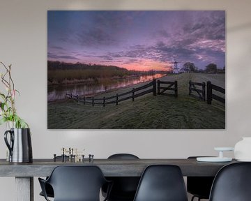 Molen De Vlinder aan de rivier de Linge in de Betuwe van Moetwil en van Dijk - Fotografie