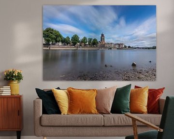 Deventer, panorama op de stad vanaf de IJssel van Patrick Verhoef