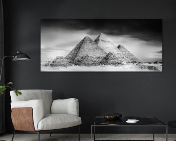 Egypte - de piramiden van Gizeh in zwart-wit van Günter Albers