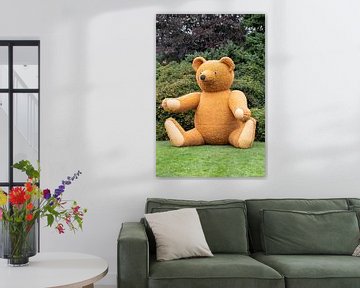 Big Teddy Bear by Klaartje Majoor