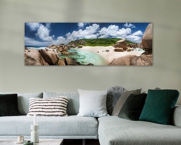 Wit strand op de Seychellen met turquoise zee van Voss Fine Art Fotografie