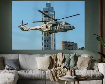 NH-90-Hubschrauber in Aktion während der Welthafentage 2022. von Jaap van den Berg