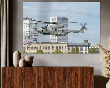 NH-90-Hubschrauber in Aktion während der Welthafentage 2018. von Jaap van den Berg