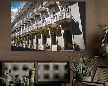 Koloniaal gebouw in Casco Viejo Panama van Marlo Brochard