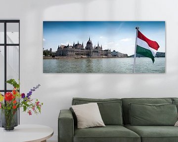 Le bâtiment du Parlement de Budapest sur le Danube sur Keesnan Dogger Fotografie