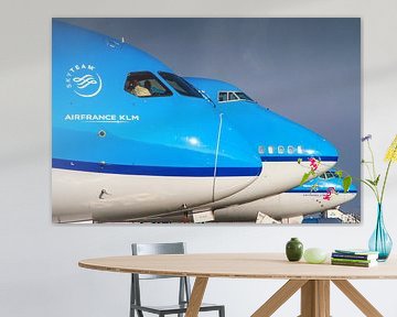 Line-up van 3 grote Boeing vliegtuigen van KLM op Schiphol van Jeffrey Schaefer