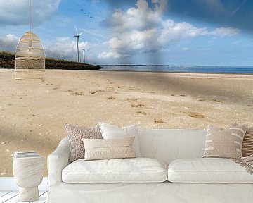 Het strand op een mooie, zomerse dag van Miranda van Hulst