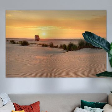 Strand von Terschelling mit Rettungsschwimmerhaus