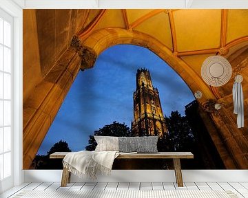 Dom tower in Utrecht seen from the gateway to the cathedral courtyard by Donker Utrecht