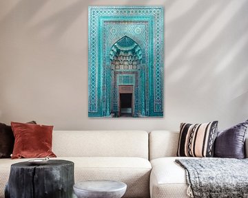 Blauwe deur van Mausoleum | reisfotografie print | Samarkand, Oezbekistan van Kimberley Jekel