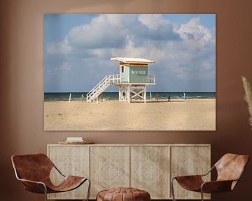 Beach guard cottage Deauville by Robin Mulders