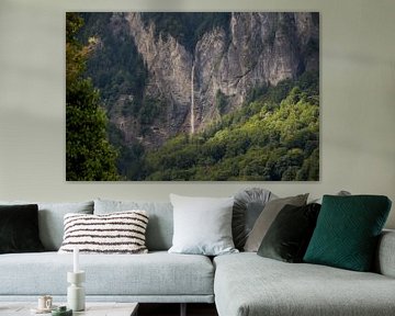 Waterfall in the Swiss alphen by Yara Terpsma