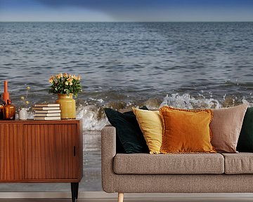 Golf en schelpen in de branding - strand Brouwersdam