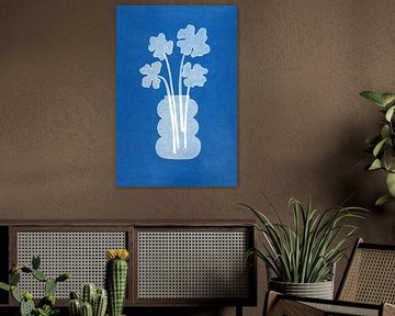 Cyanotypie - Bloemen in vaas #1 van Studio Peep Up
