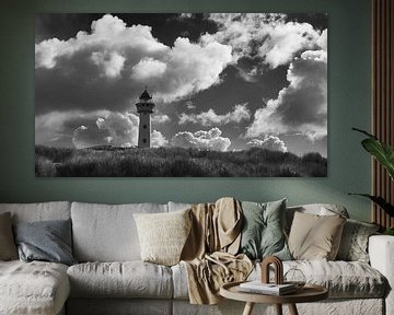 Egmond aan Zee lighthouse by Remco Schoonderwoert