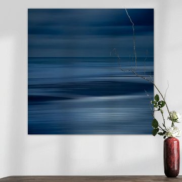 Evening atmosphere by the sea