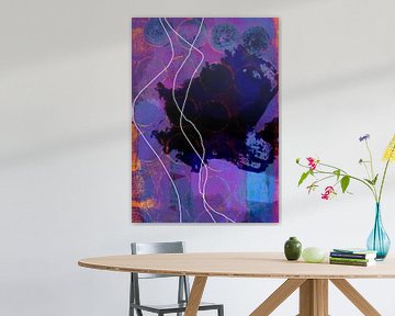 Peinture moderne abstraite. Formes organiques en violet, bleu, noir et blanc. sur Dina Dankers