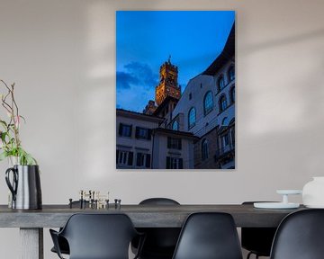 Gezicht op de toren Torre di Arnolfo in Florence, Italië van Rico Ködder