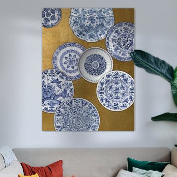 Collection of Delft blue plates on gold background, Rijksmuseum