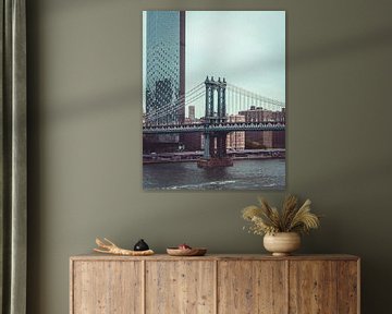 Autumnal day with the cool blue Manhattan Bridge by Mick van Hesteren