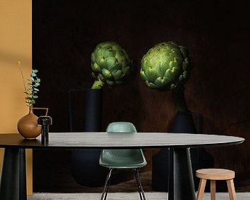 Kunstzinnig stilleven met artishokken .