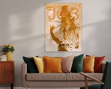 Vintage schilderij van een jonge vrouw in art nouveau stijl in lichtroze en donker goud. van Dina Dankers