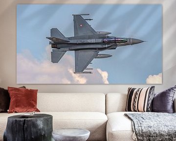 Le Lockheed Martin F-16D Fighting Falcon turc. sur Jaap van den Berg