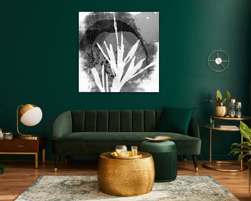 Moderne botanische minimalistische kunst. Abstracte plant in zwart, grijs en wit van Dina Dankers