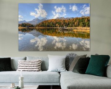 Lac de Staz près de St. Moritz en Suisse sur Michael Valjak